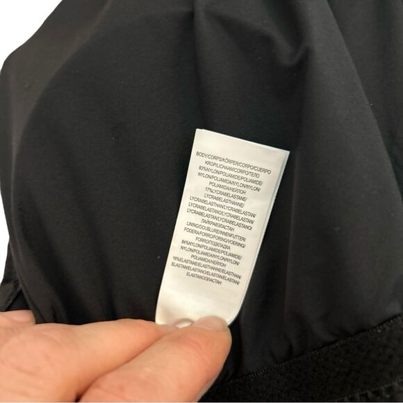 Sunshine 79 Sunshine Solids High Neck Black One Piece, Size 6 - Picture 11 of 12